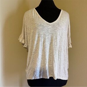 ❤️ Loft ruffle sleeve oatmeal tee shirt 🖤